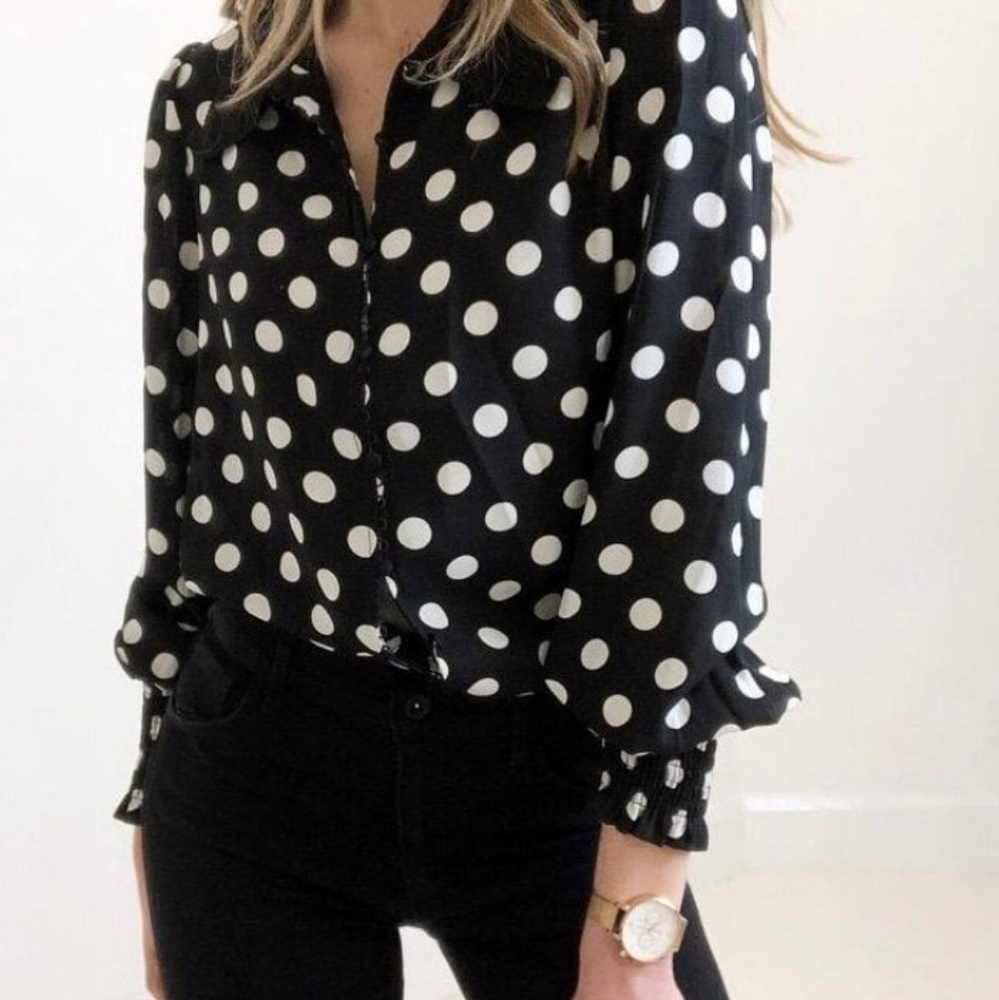 NAVY *BANANA REPUBLIC *SOFT WASH COTTON POLKA-DOT BUTTON DOWN SHIRT